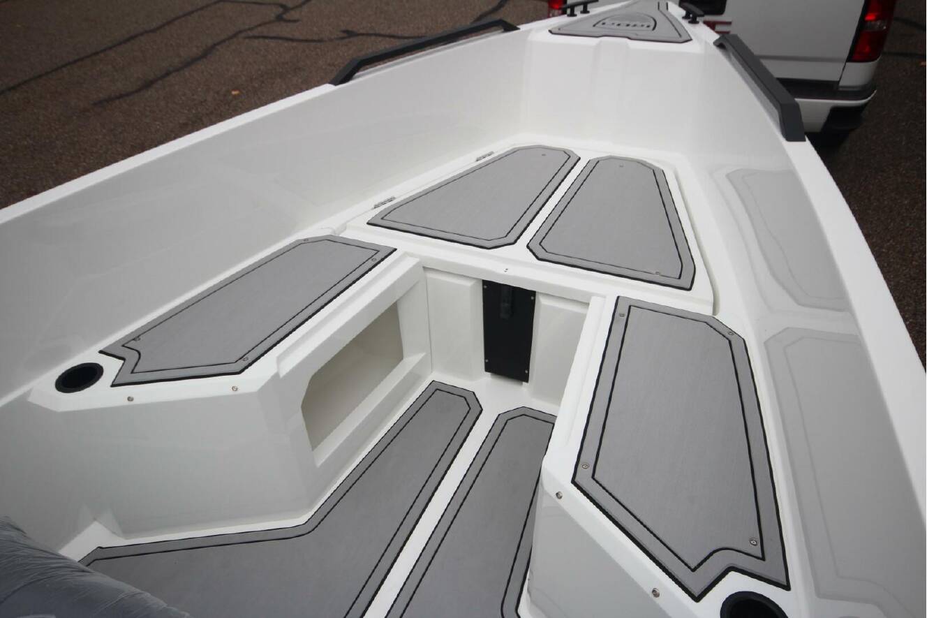 A photo of this 2026 Iron 767 T-Top
