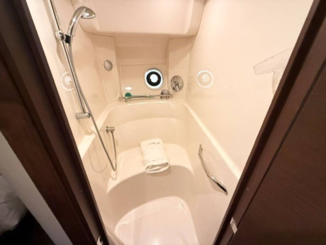A photo of this 2012 Sea Ray 500 DA