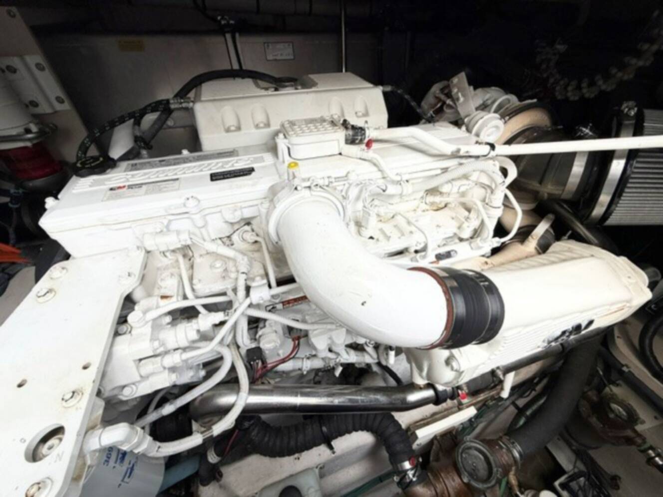 A photo of this 2012 Sea Ray 500 DA