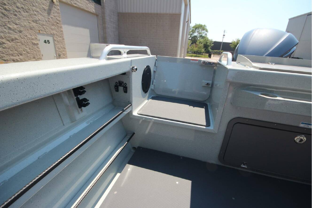 A photo of this 2026 Weldcraft 220 Ocean King
