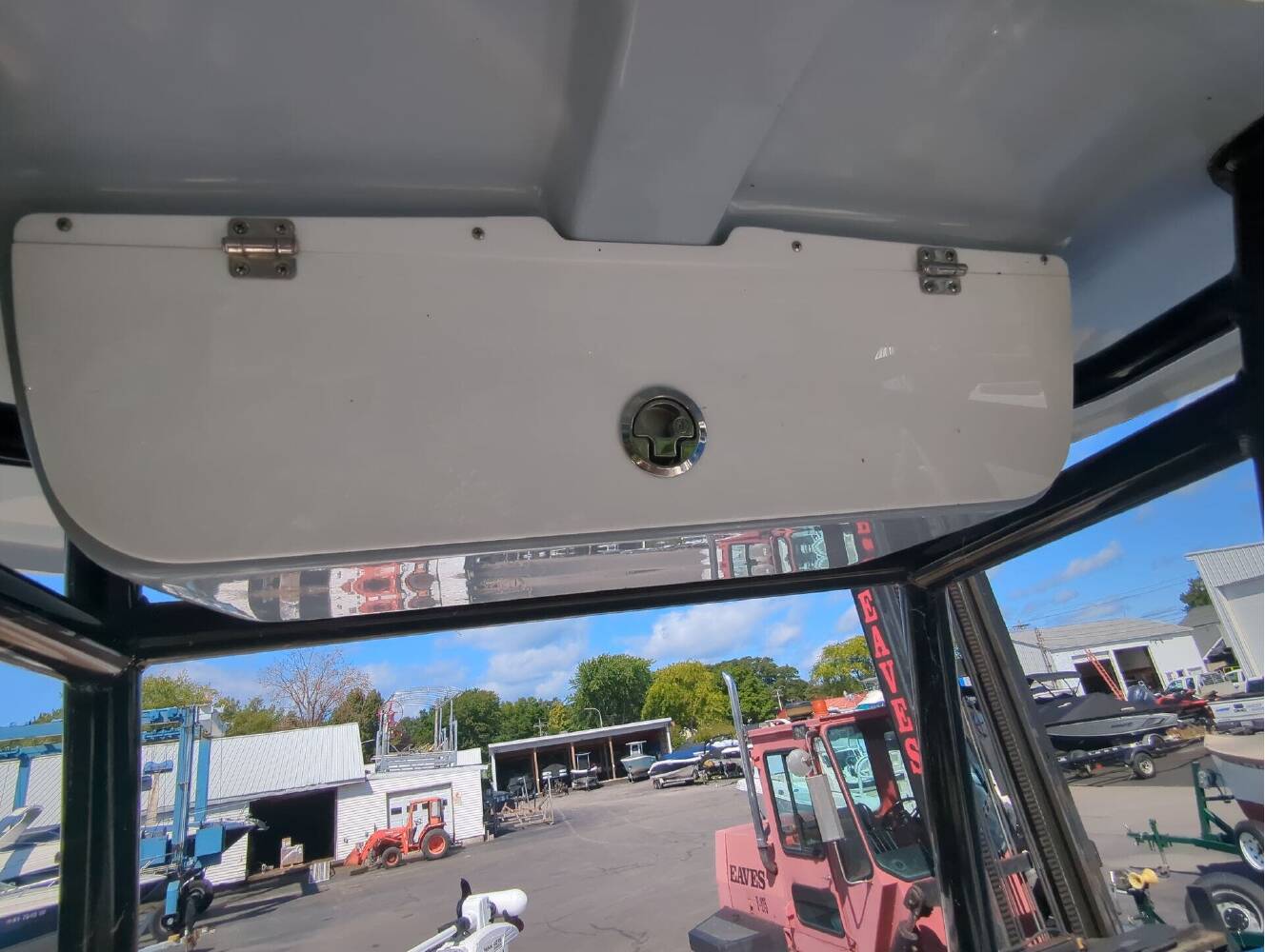 A photo of this 2023 Sportsman Open 212 Platinum