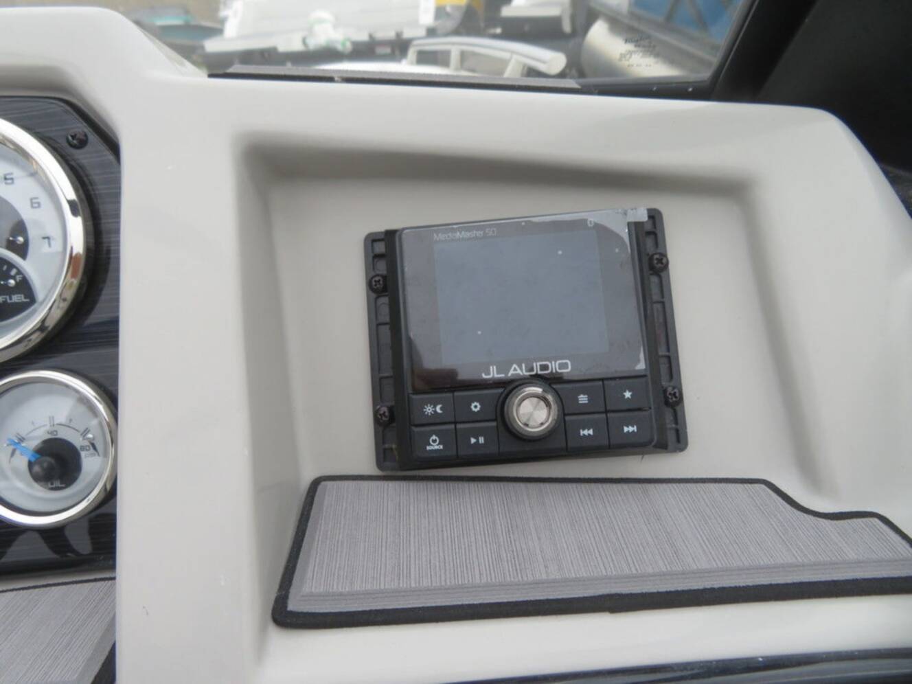 A photo of this 2023 Starcraft Marine SVX IO 210