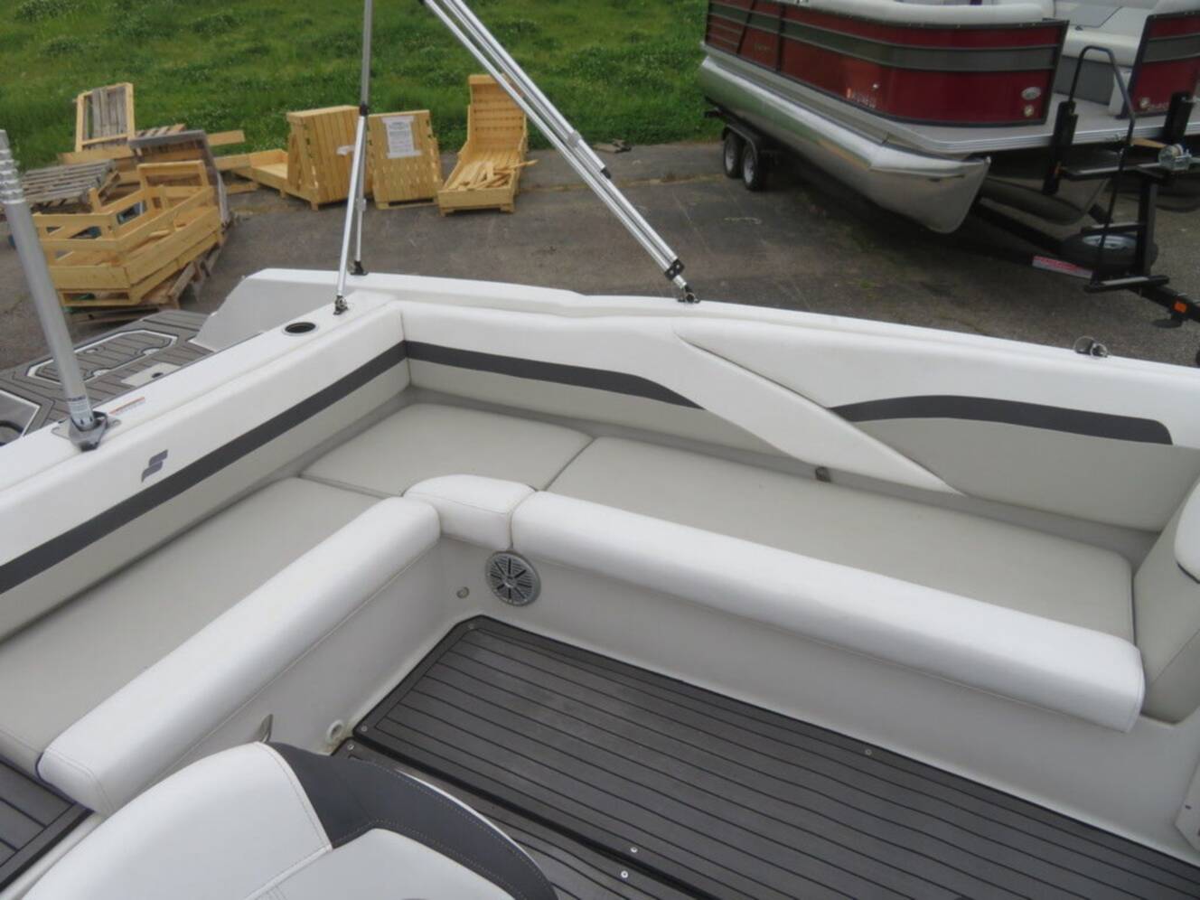 A photo of this 2022 Starcraft Marine 211 OB