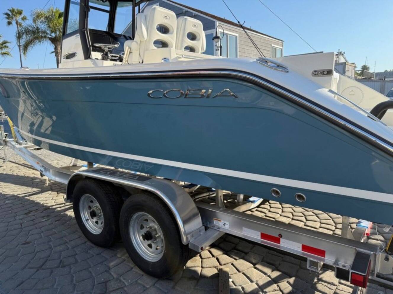 A photo of this 2025 Cobia 265 OPEN