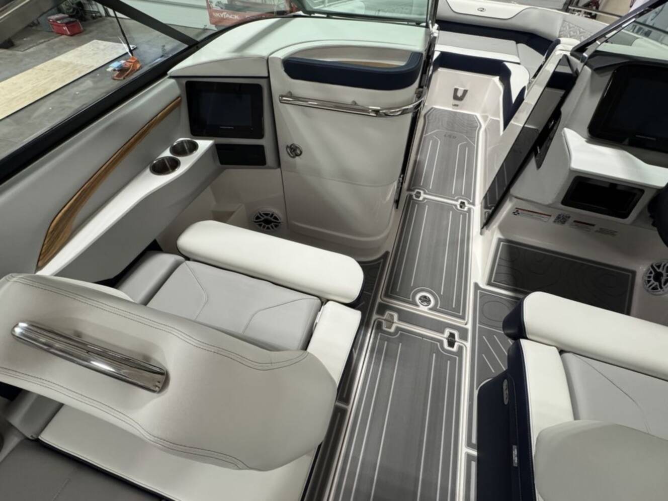 A photo of this 2026 Regal LS9