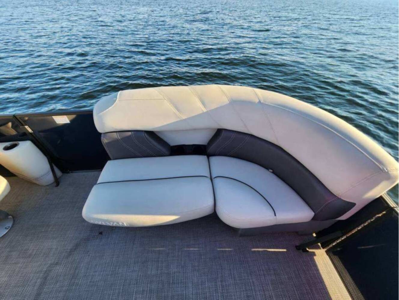 A photo of this 2023 Sylvan MIRAGE X1