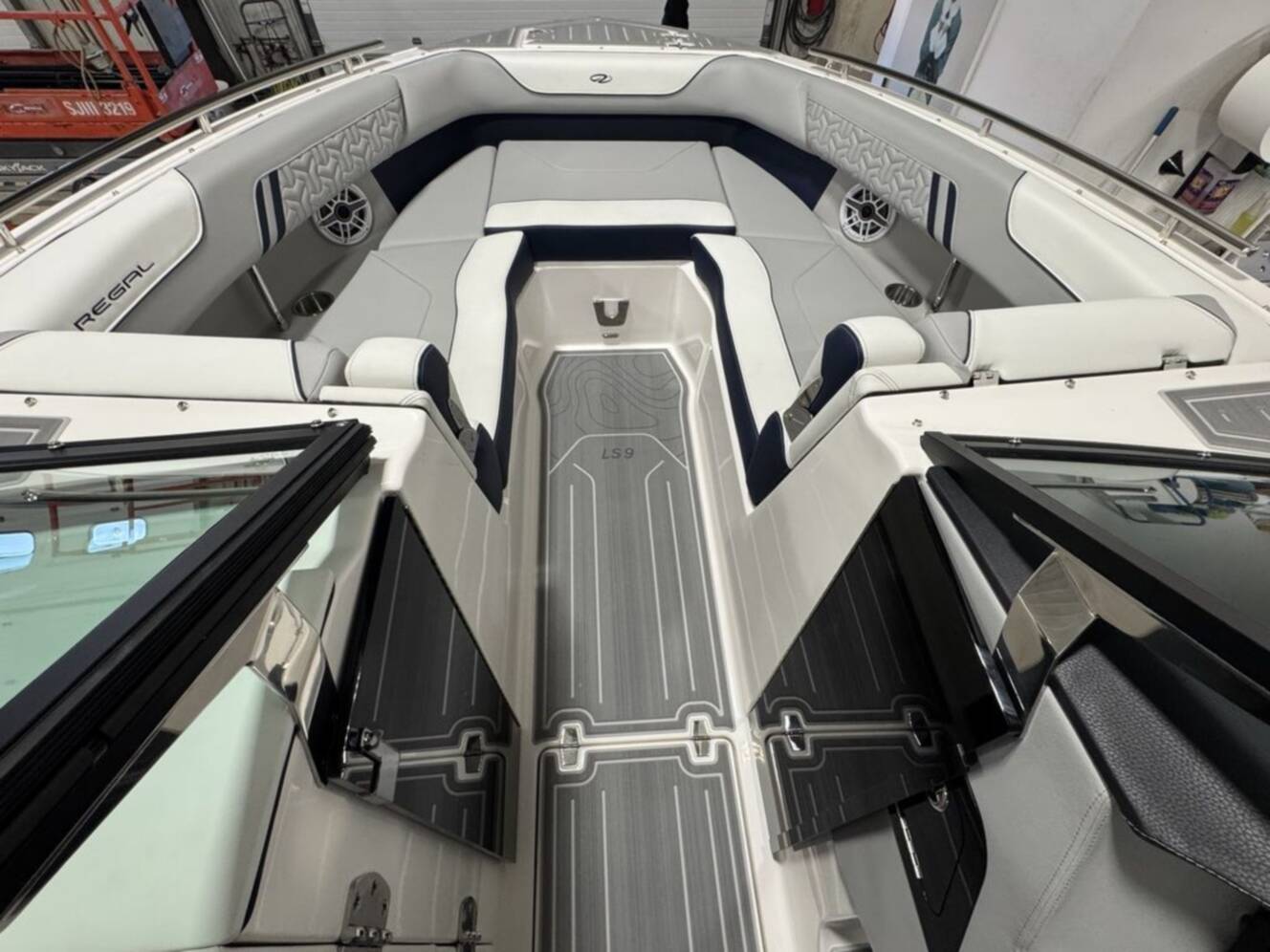 A photo of this 2026 Regal LS9