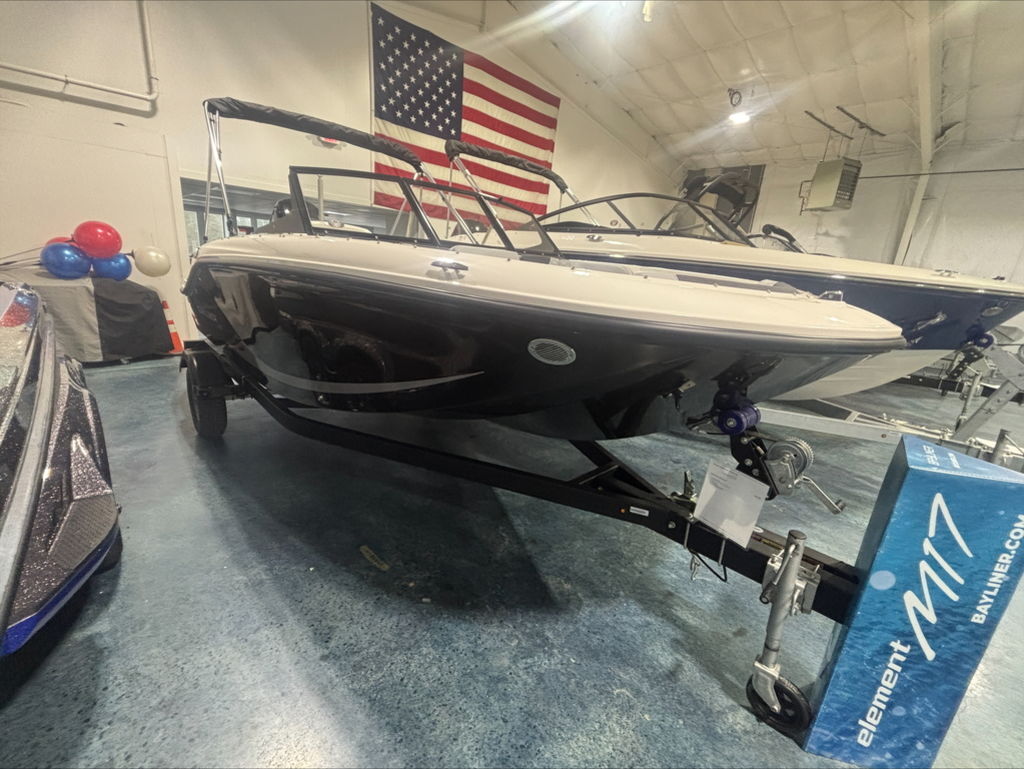 2026 Bayliner M17 in holden ME