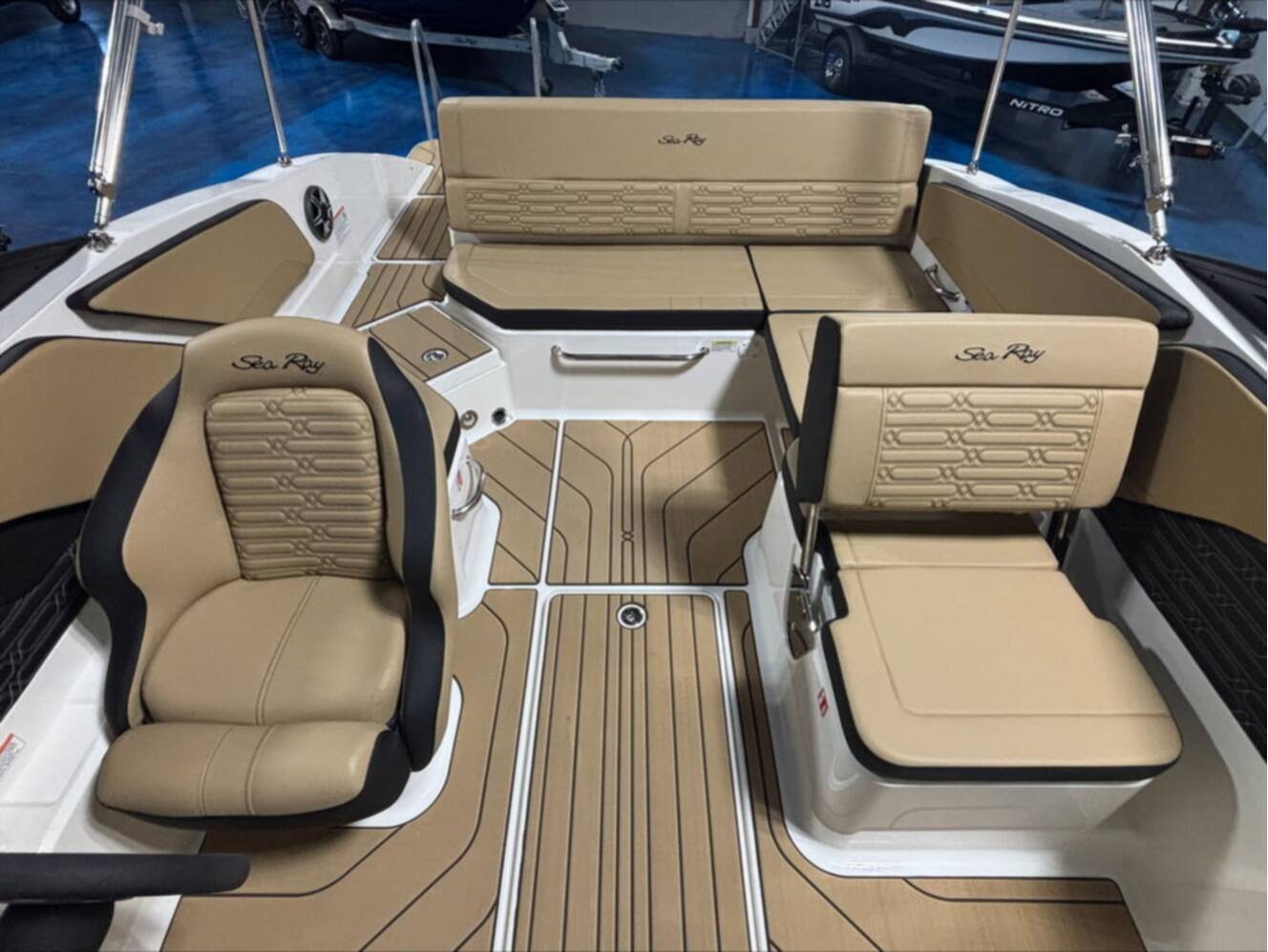 A photo of this 2026 Sea Ray 210 SPX