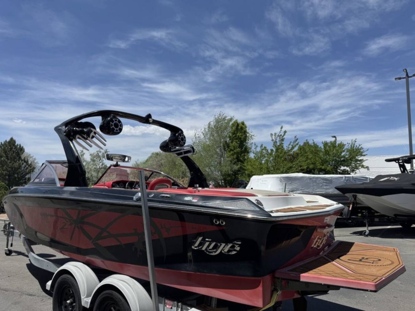 A photo of this 2010 Tige RZ2