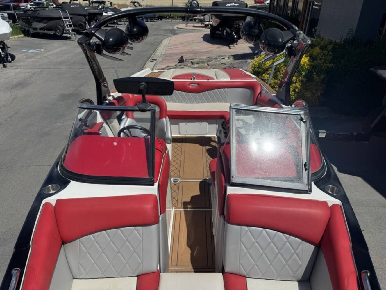 A photo of this 2010 Tige RZ2