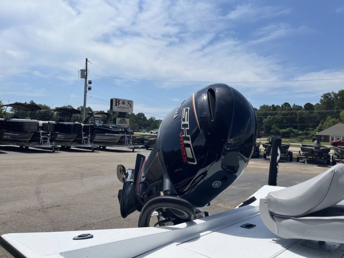 A photo of this 2026 Xpress Boats H22B