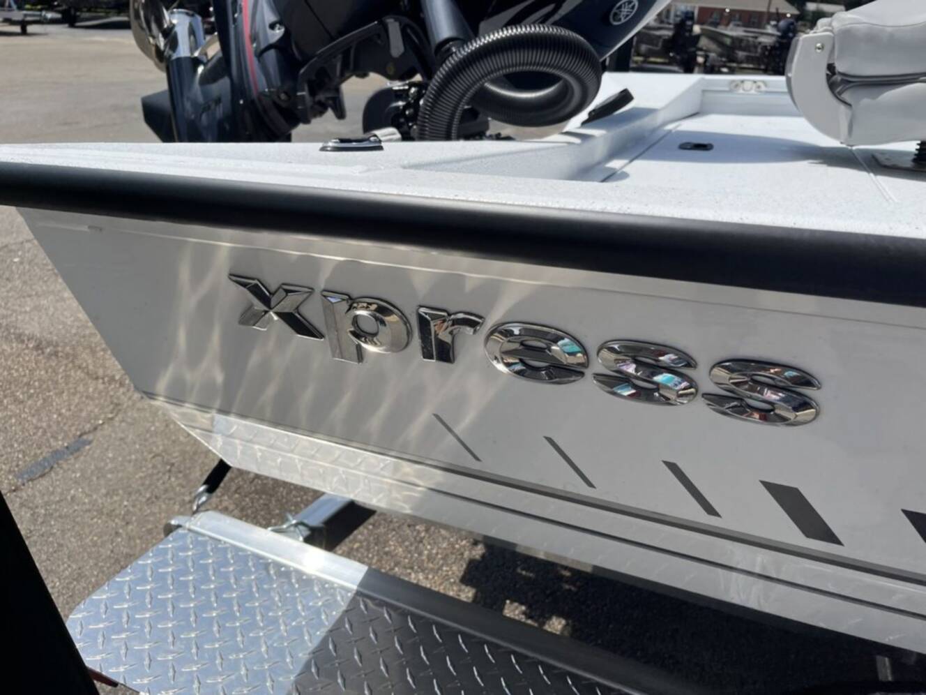 A photo of this 2026 Xpress Boats H22B