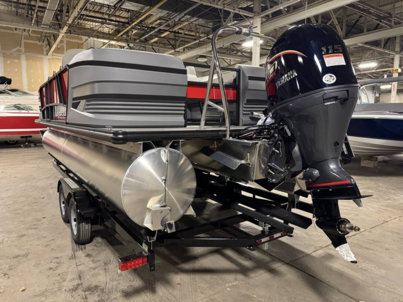 A photo of this 2026 Starcraft Marine VX 22 R DH