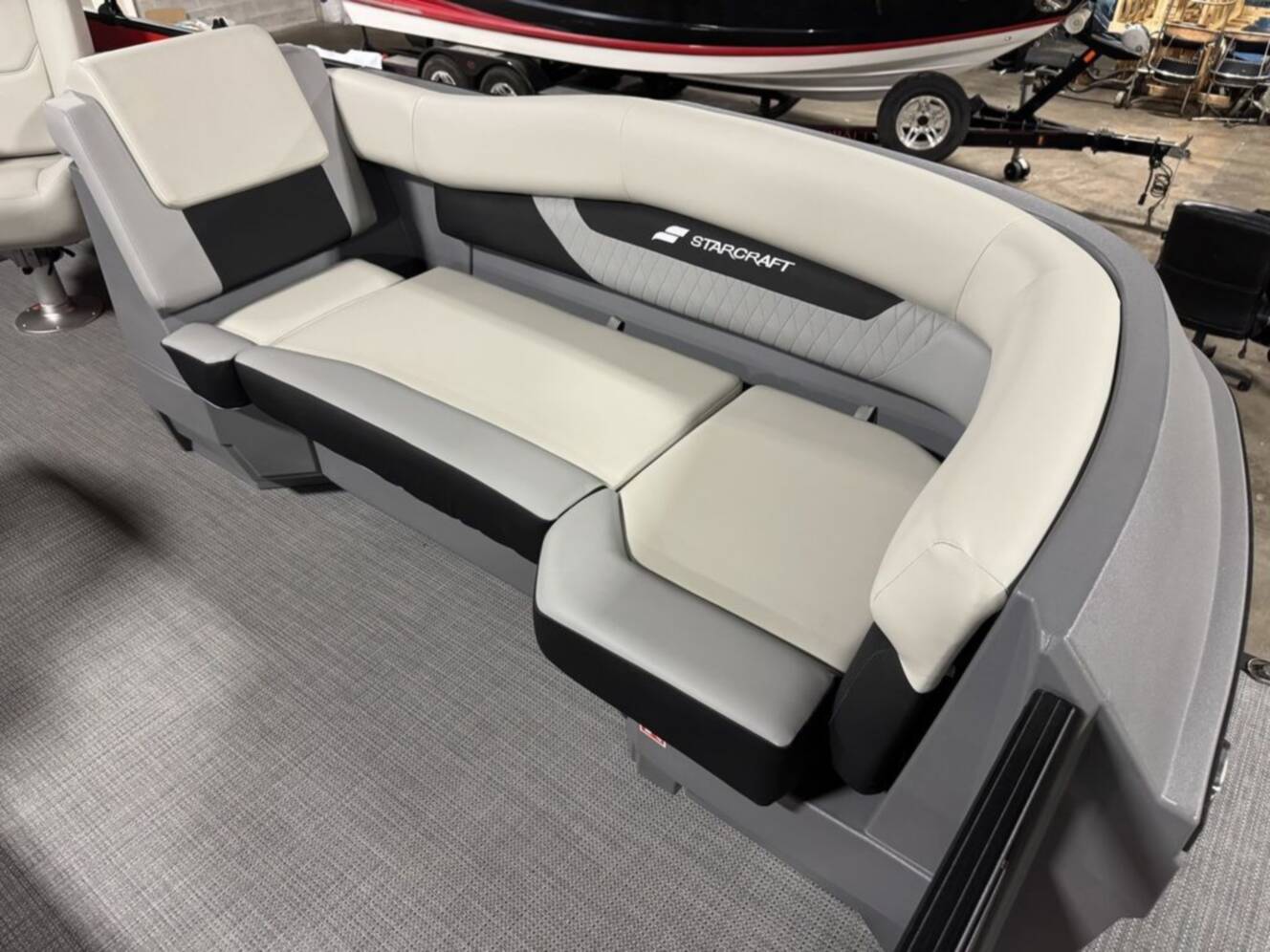 A photo of this 2026 Starcraft Marine VX 22 R DH