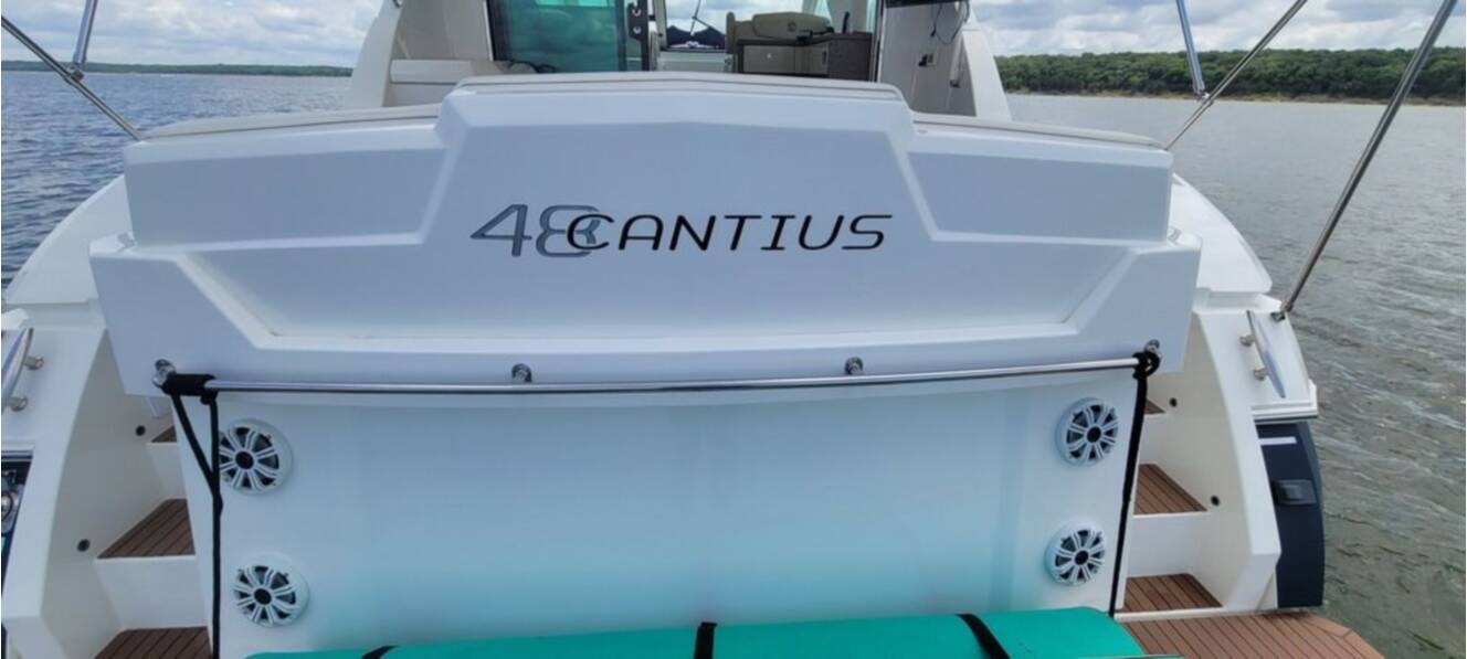 A photo of this 2011 Cruisers Yachts 48 Cantius