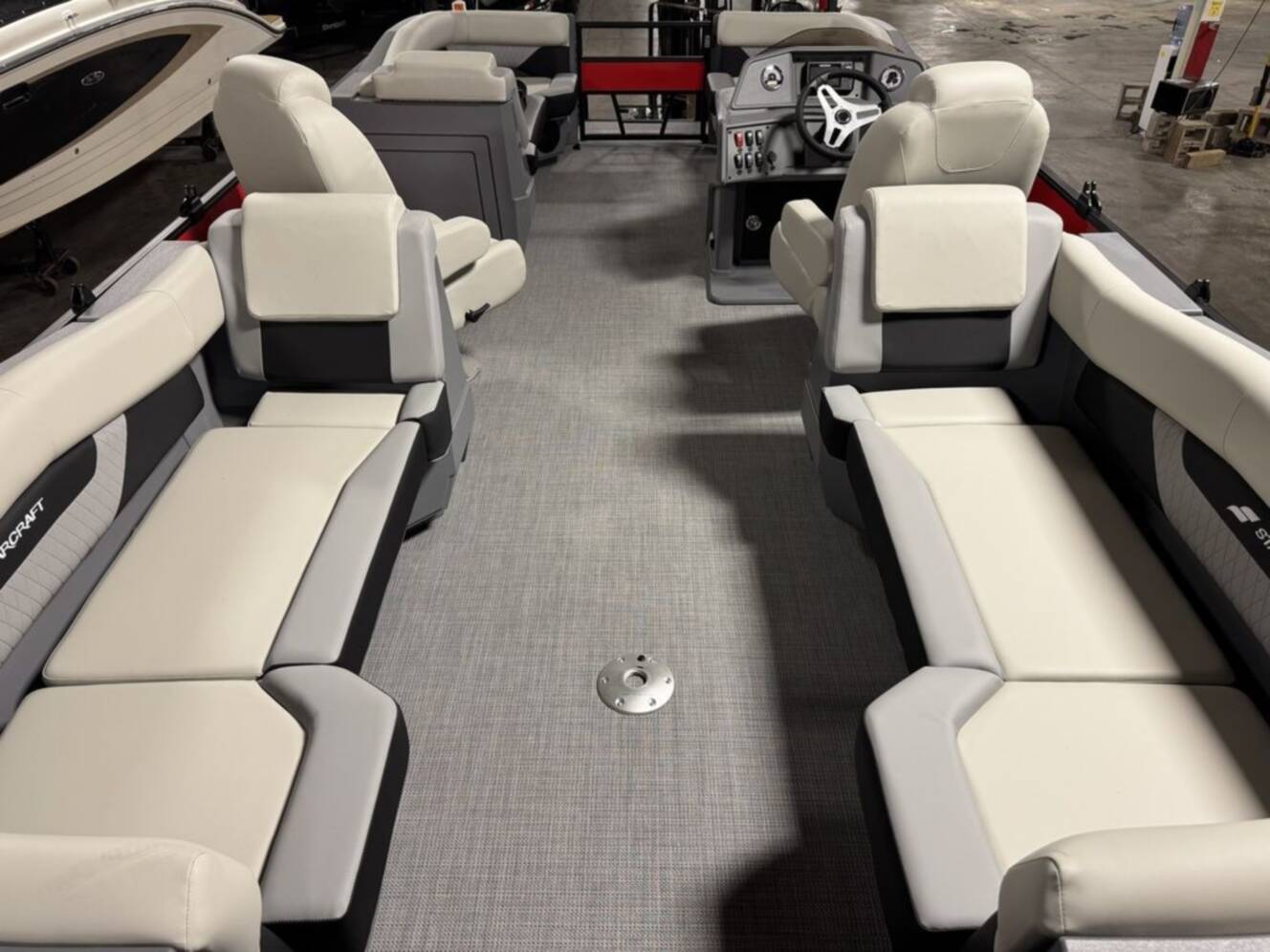 A photo of this 2026 Starcraft Marine VX 22 R DH