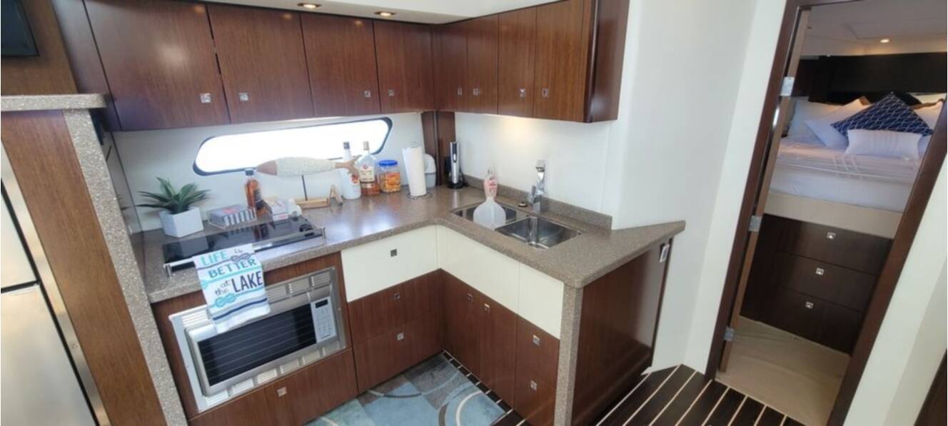A photo of this 2011 Cruisers Yachts 48 Cantius