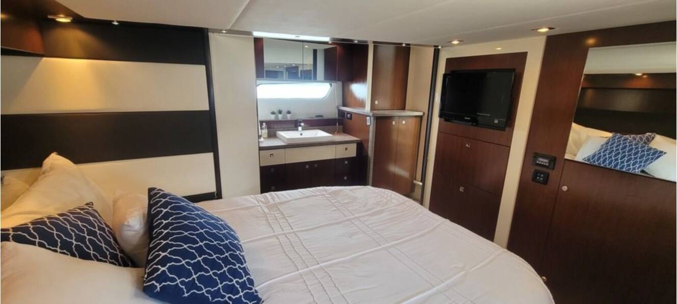 A photo of this 2011 Cruisers Yachts 48 Cantius