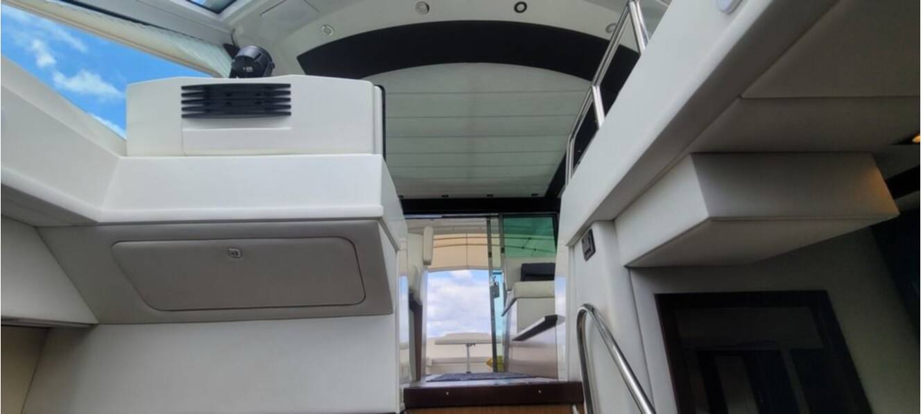 A photo of this 2011 Cruisers Yachts 48 Cantius