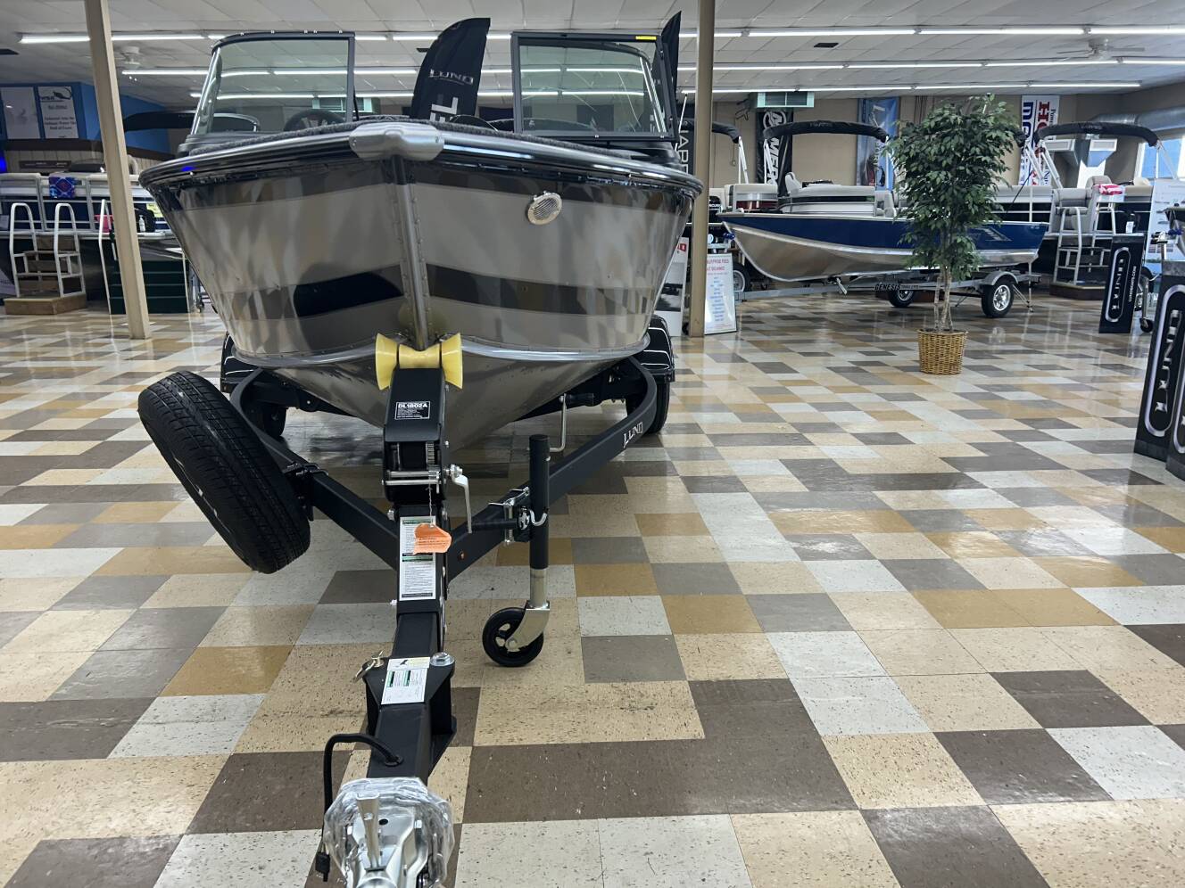 A photo of this 2026 Lund 1775 Impact XS Sport