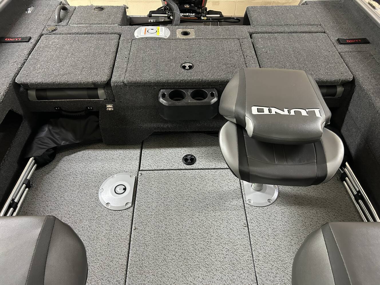 A photo of this 2026 Lund 1775 Impact XS Sport