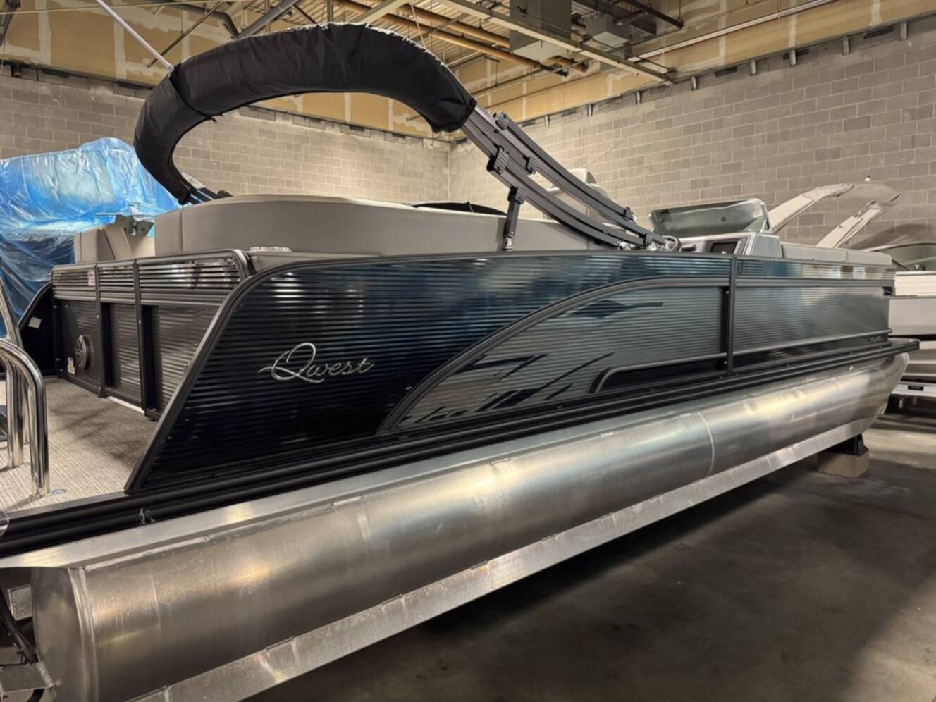 A photo of this 2023 Qwest Pontoons 8524 M-Class RLS Triple Tube RTZ