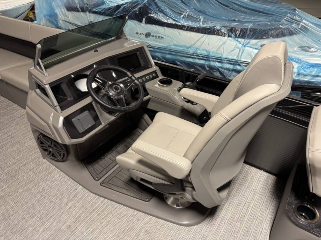 A photo of this 2023 Qwest Pontoons 8524 M-Class RLS Triple Tube RTZ