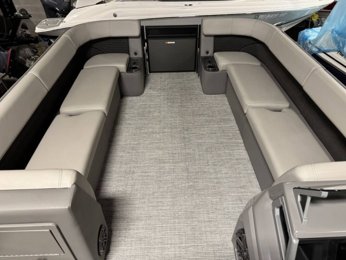 A photo of this 2023 Qwest Pontoons 8524 M-Class RLS Triple Tube RTZ