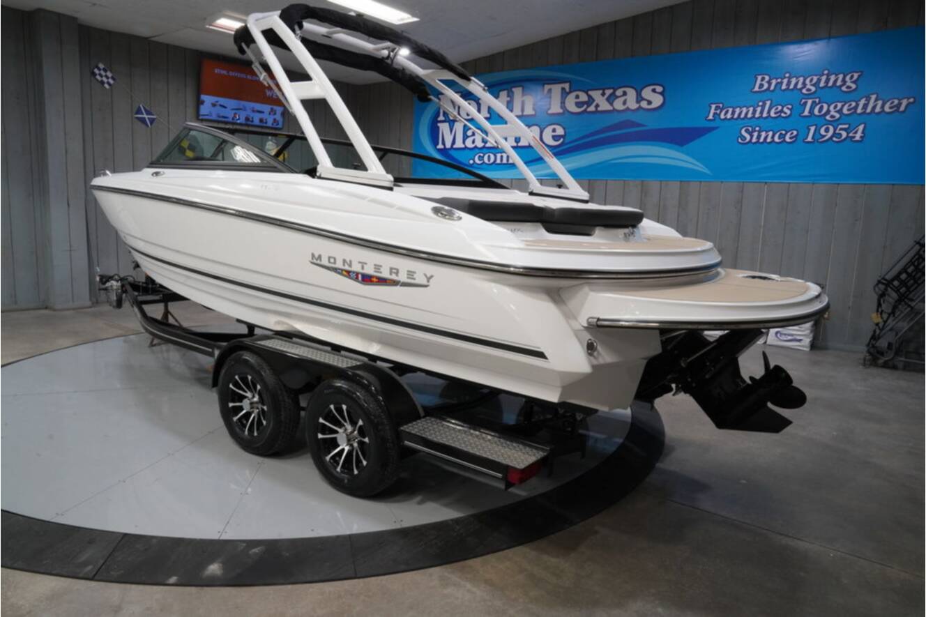 A photo of this 2025 Monterey 224FS