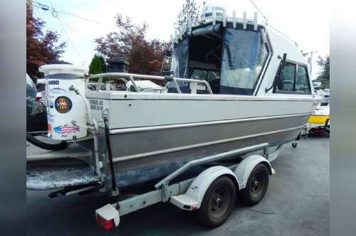 2014 Thunder Jet Luxor Offshore in portland OR