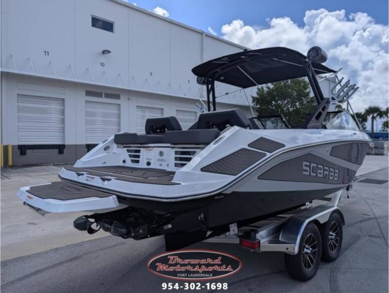 A photo of this 2026 Scarab SB235 LX WAKE