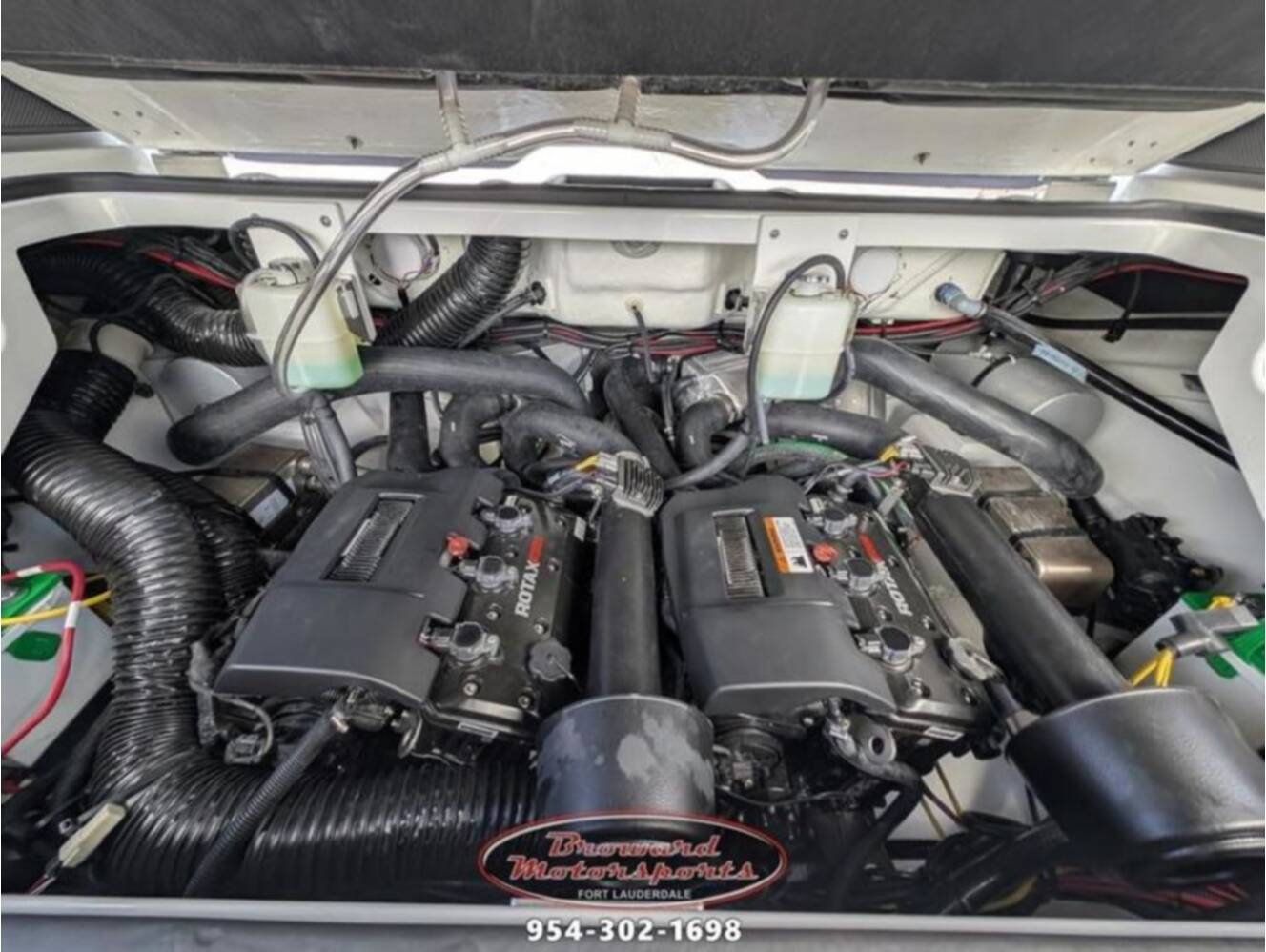 A photo of this 2026 Scarab 235 LX Wake