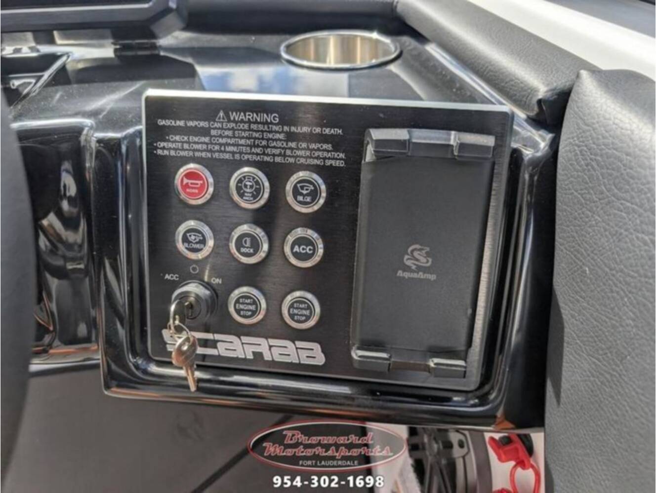 A photo of this 2026 Scarab 235 LX Wake