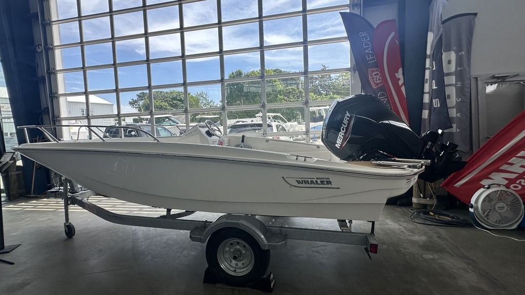 2025 Boston Whaler 160 Super Sport in hampton bays NY