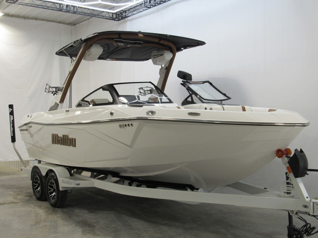 2026 Malibu Boats 23 LSV in atlanta IN