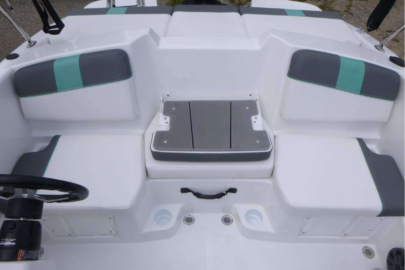 A photo of this 2026 Tahoe T16