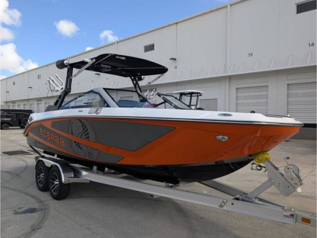 A photo of this 2026 Scarab 235 LX Wake
