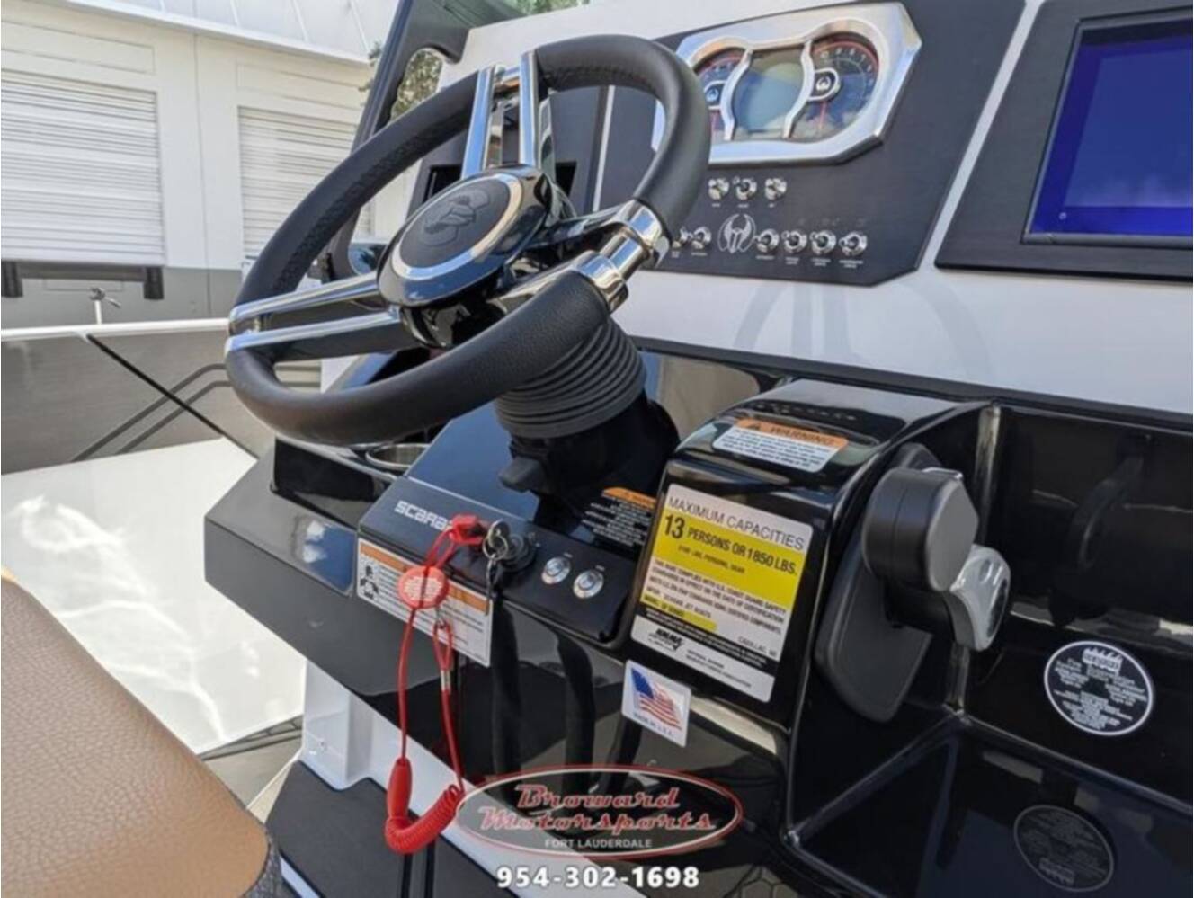 A photo of this 2026 Scarab 255 Open LX
