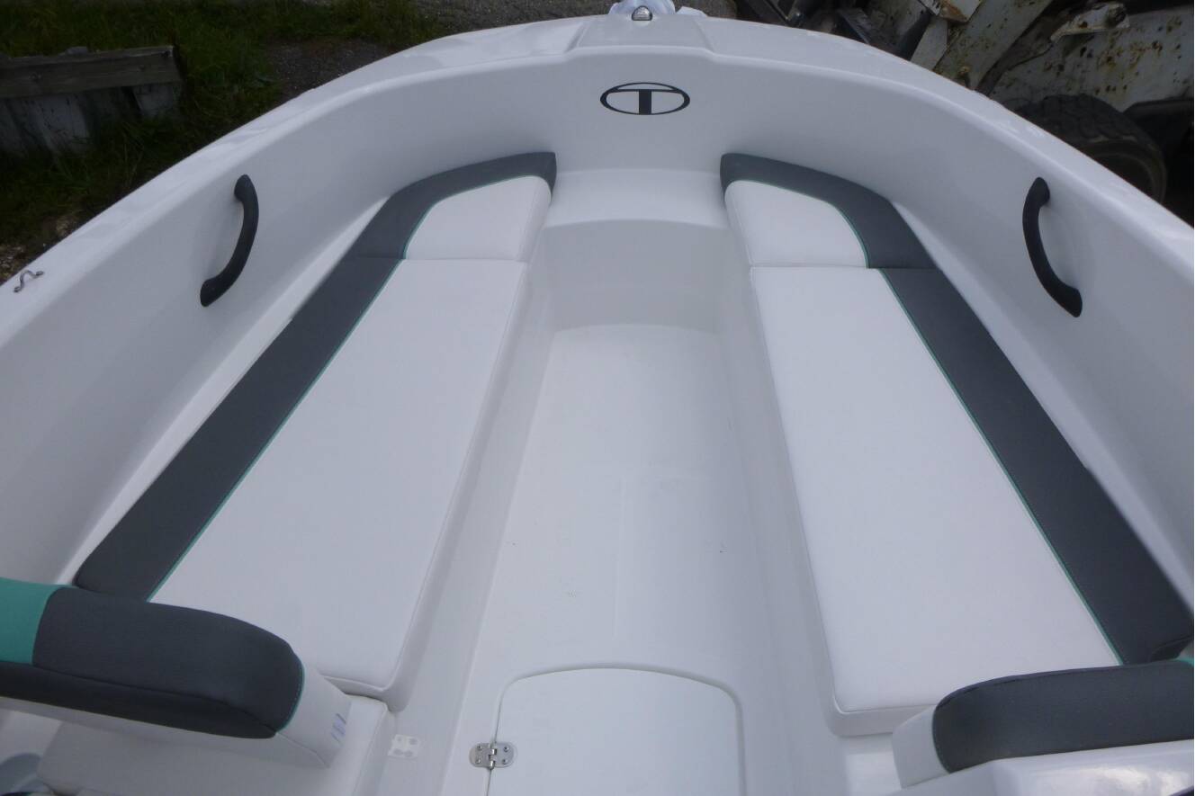 A photo of this 2026 Tahoe T16