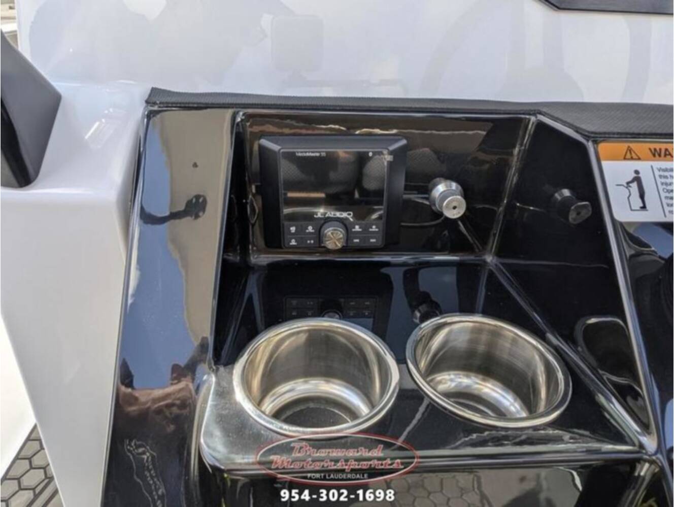 A photo of this 2026 Scarab 255 Open LX