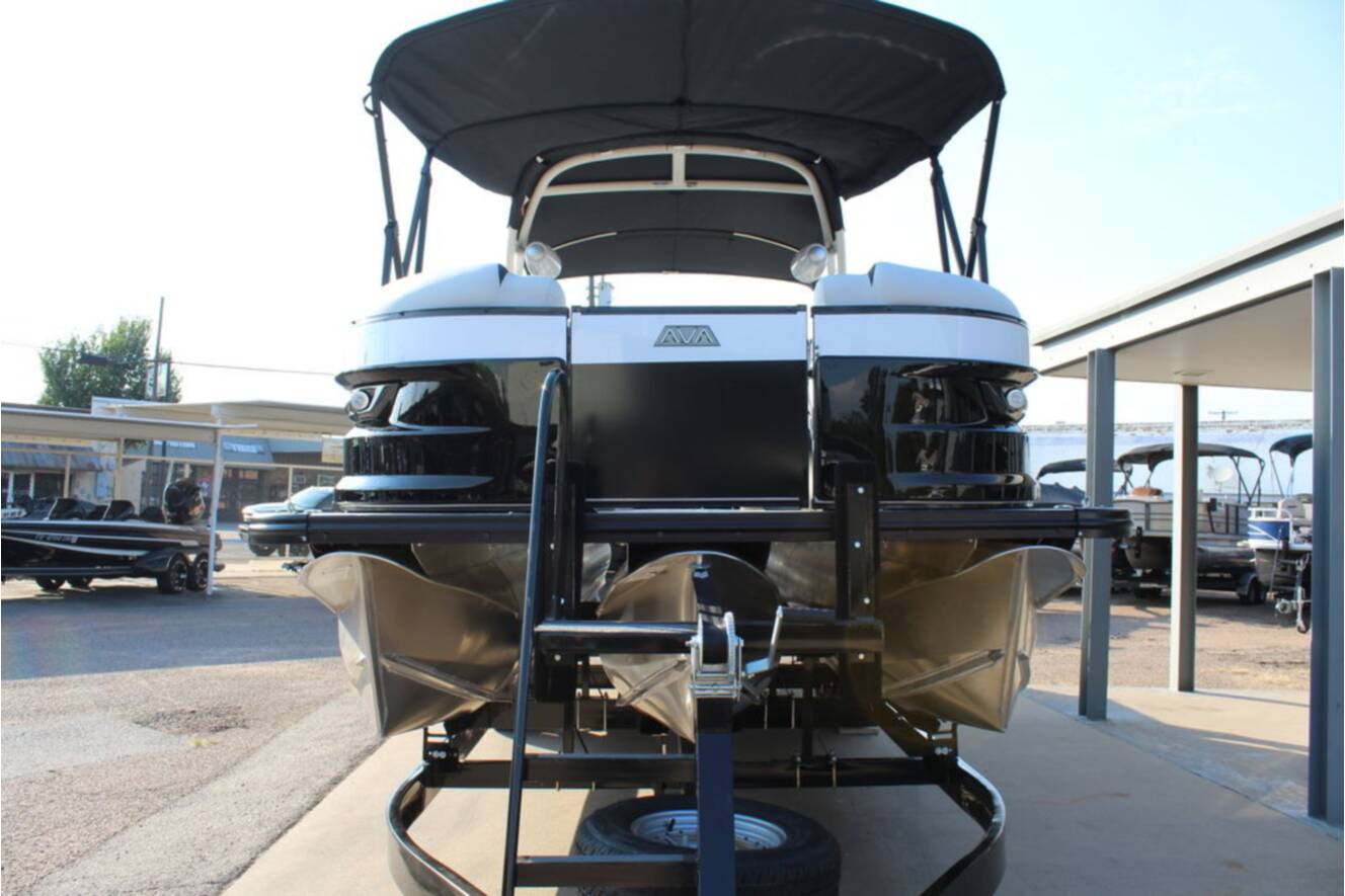 A photo of this 2026 Avalon Excalibur LTD Quad Lounge 25 FT