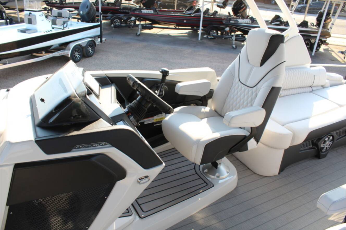 A photo of this 2026 Avalon Excalibur LTD Quad Lounge 25 FT