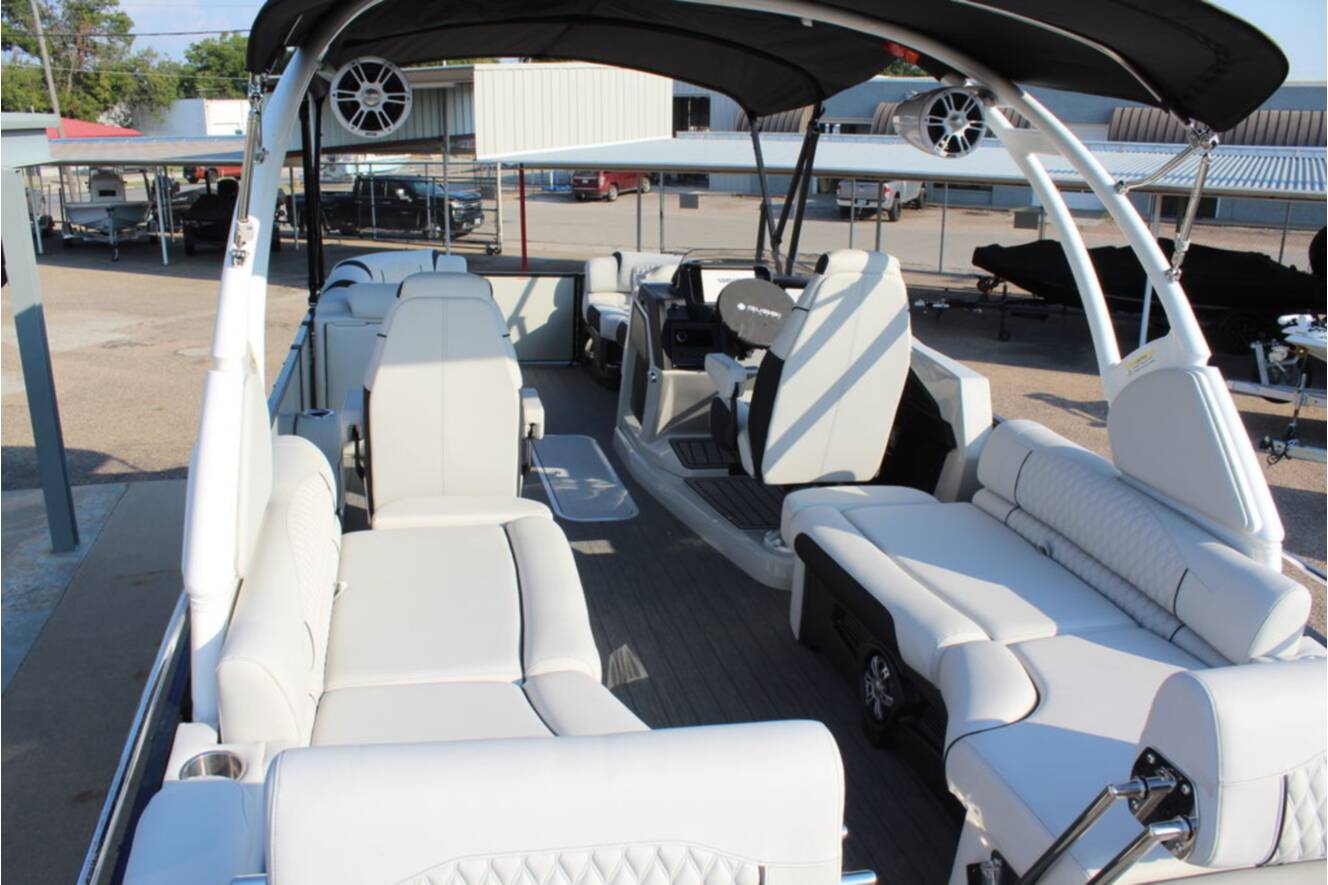 A photo of this 2026 Avalon Excalibur LTD Quad Lounge 25 FT