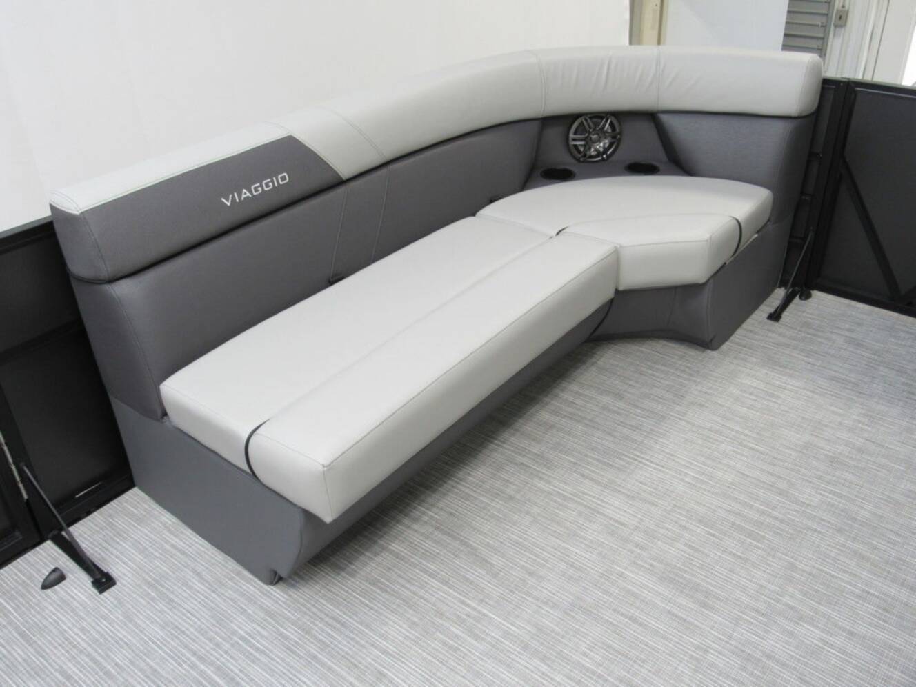 A photo of this 2026 Viaggio Lago V20C