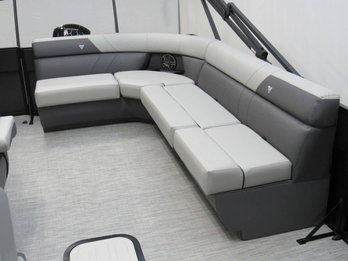 A photo of this 2026 Viaggio Lago V20C