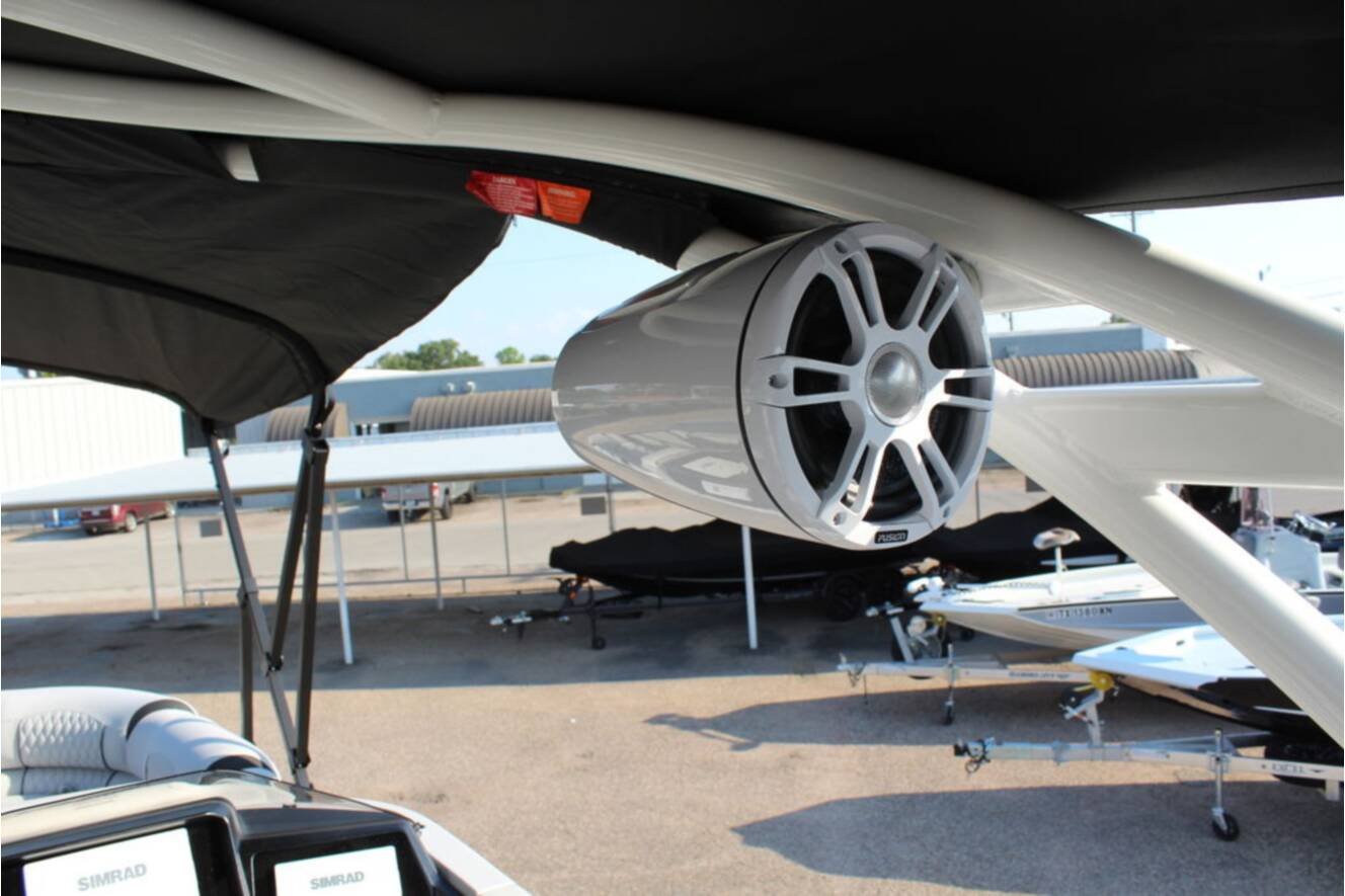A photo of this 2026 Avalon Excalibur LTD Quad Lounge 25 FT