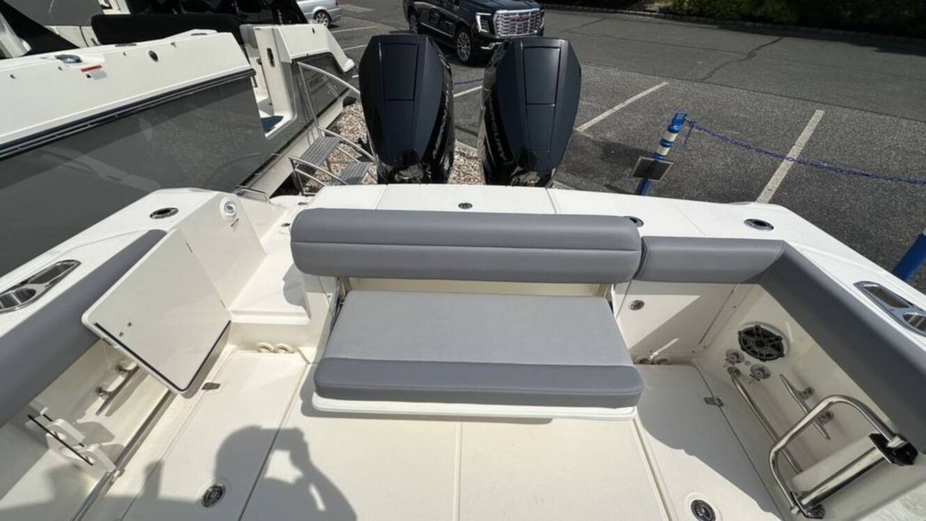 A photo of this 2025 Boston Whaler 330 Outrage