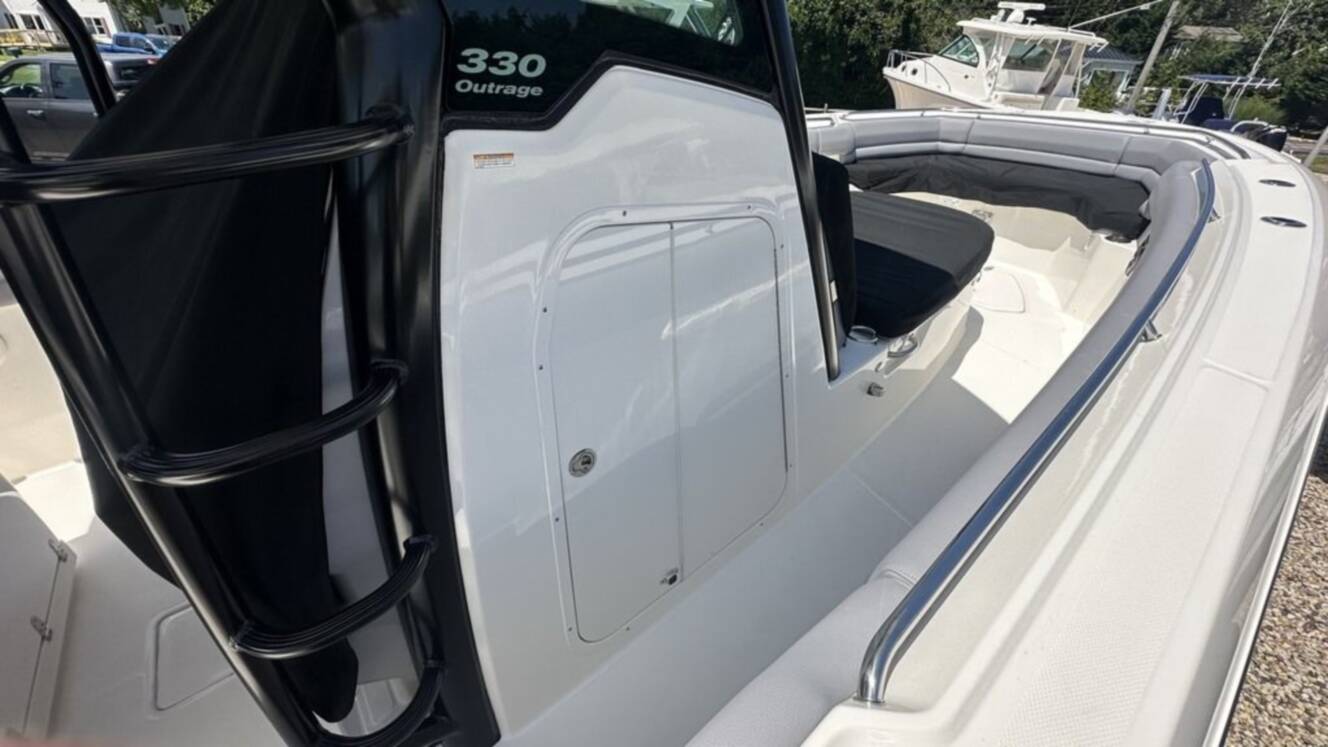 A photo of this 2025 Boston Whaler 330 Outrage