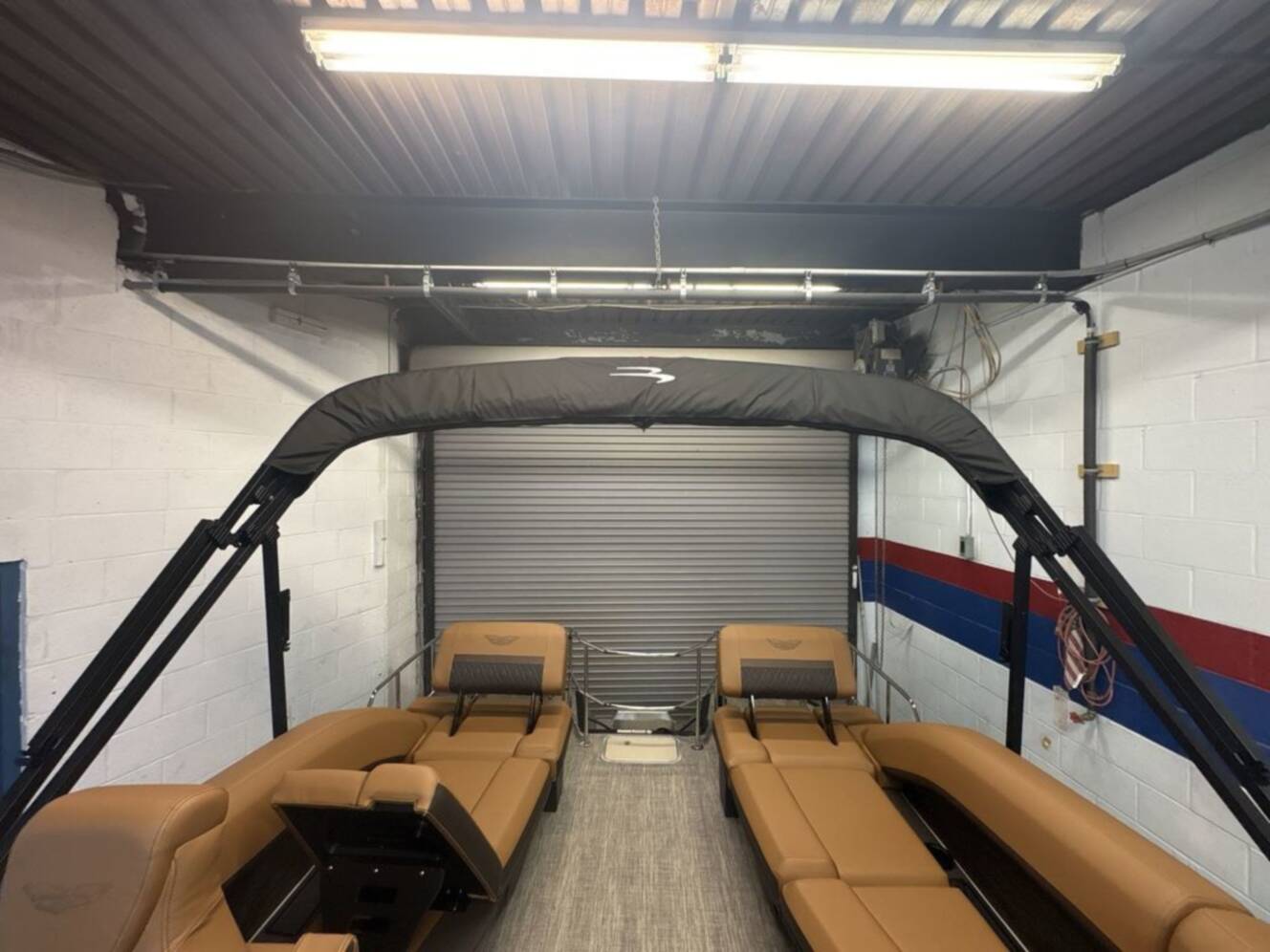 A photo of this 2026 Bennington M Quad Bench 24 MSL
